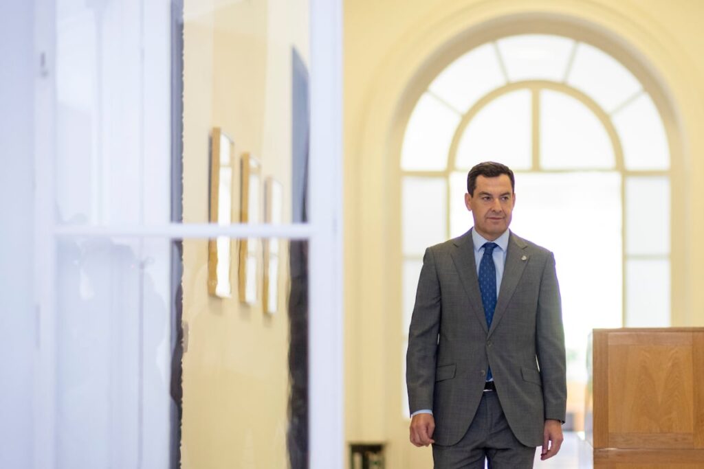 Moreno necesita un perfil como el de Montero para la sanidad | Noticias de Andalucía