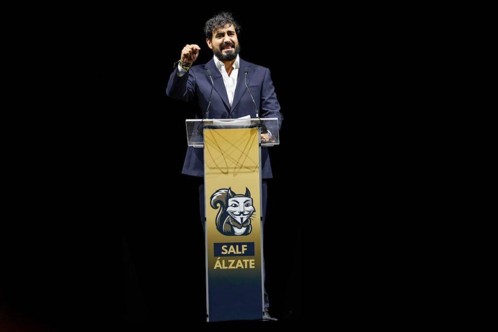 La campaña de acoso contra dos eurodiputados por parte de la «ardilla» de Alvise: «Perra», «Nunca más volverás a caminar tranquilamente por las calles» | España