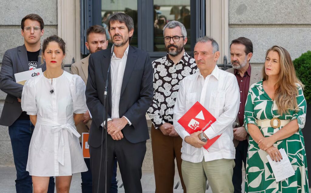 Sumar no ve “avances significativos” en la reunión con el PSOE y acusa al partido de Sánchez de “bunkerización” | España